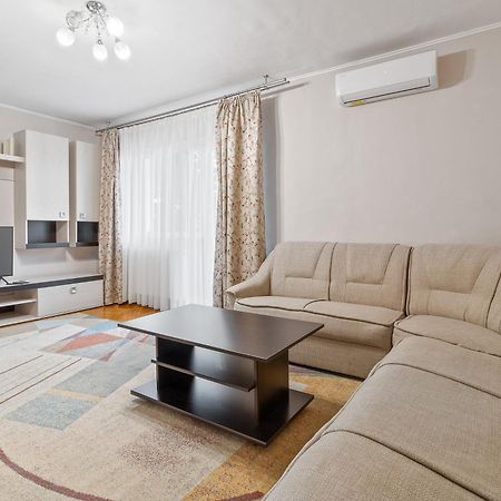 Apartament Helena Oradea Luaran gambar