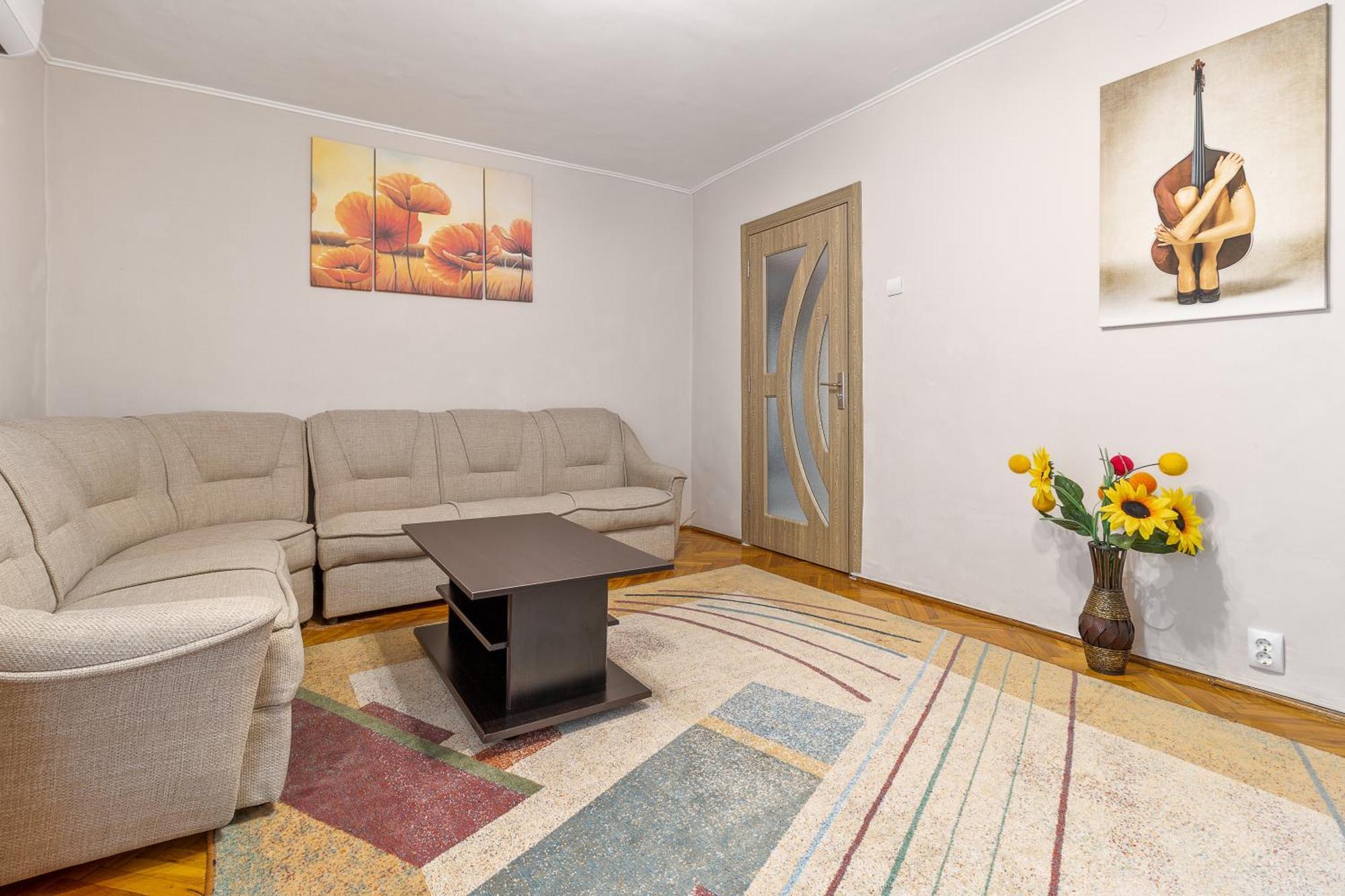 Apartament Helena Oradea Luaran gambar