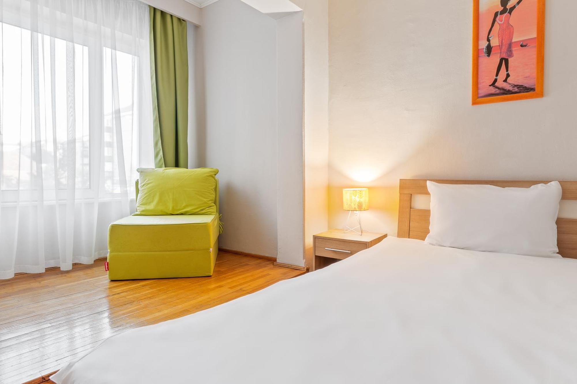 Apartament Helena Oradea Luaran gambar