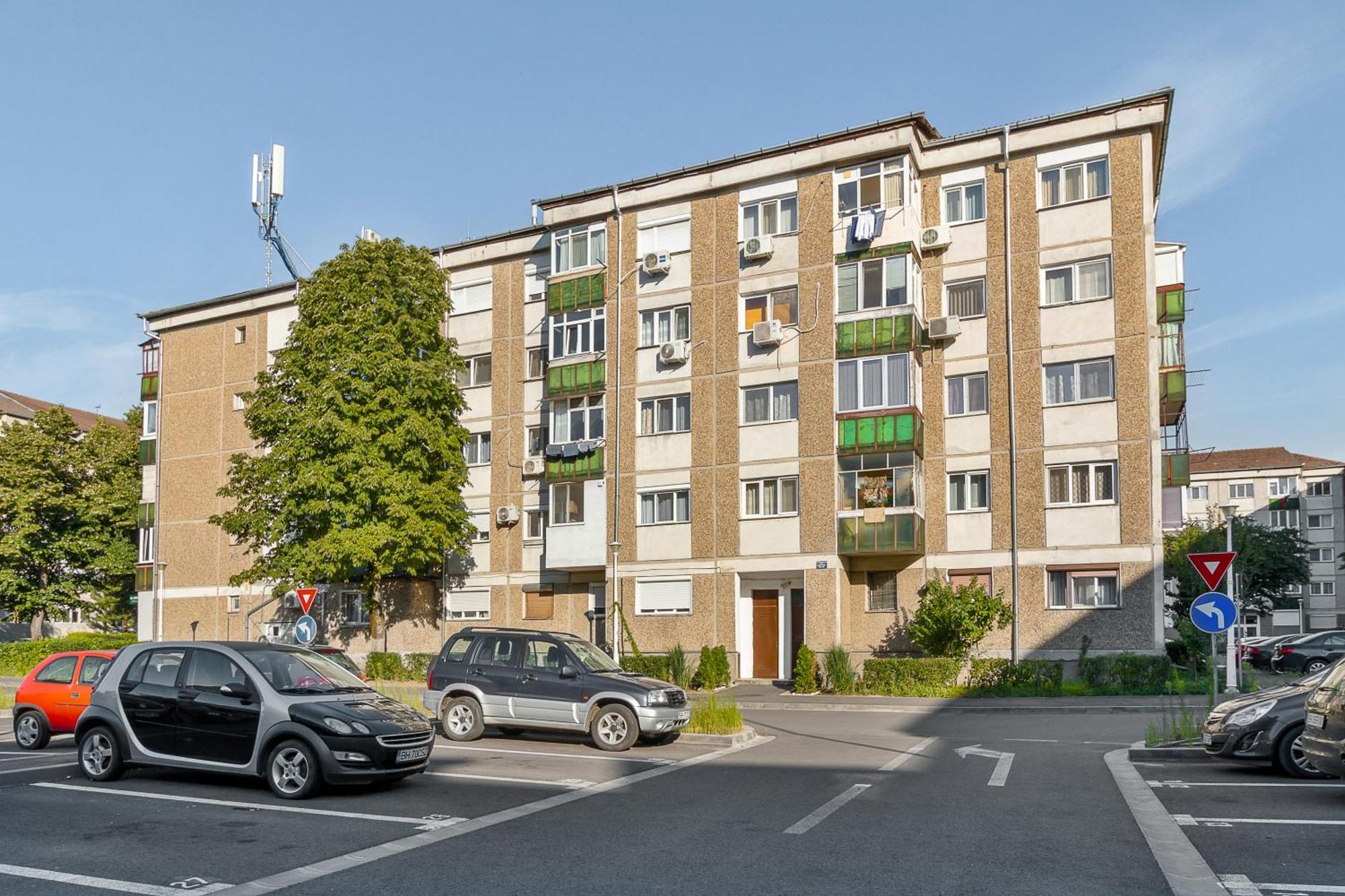 Apartament Helena Oradea Luaran gambar