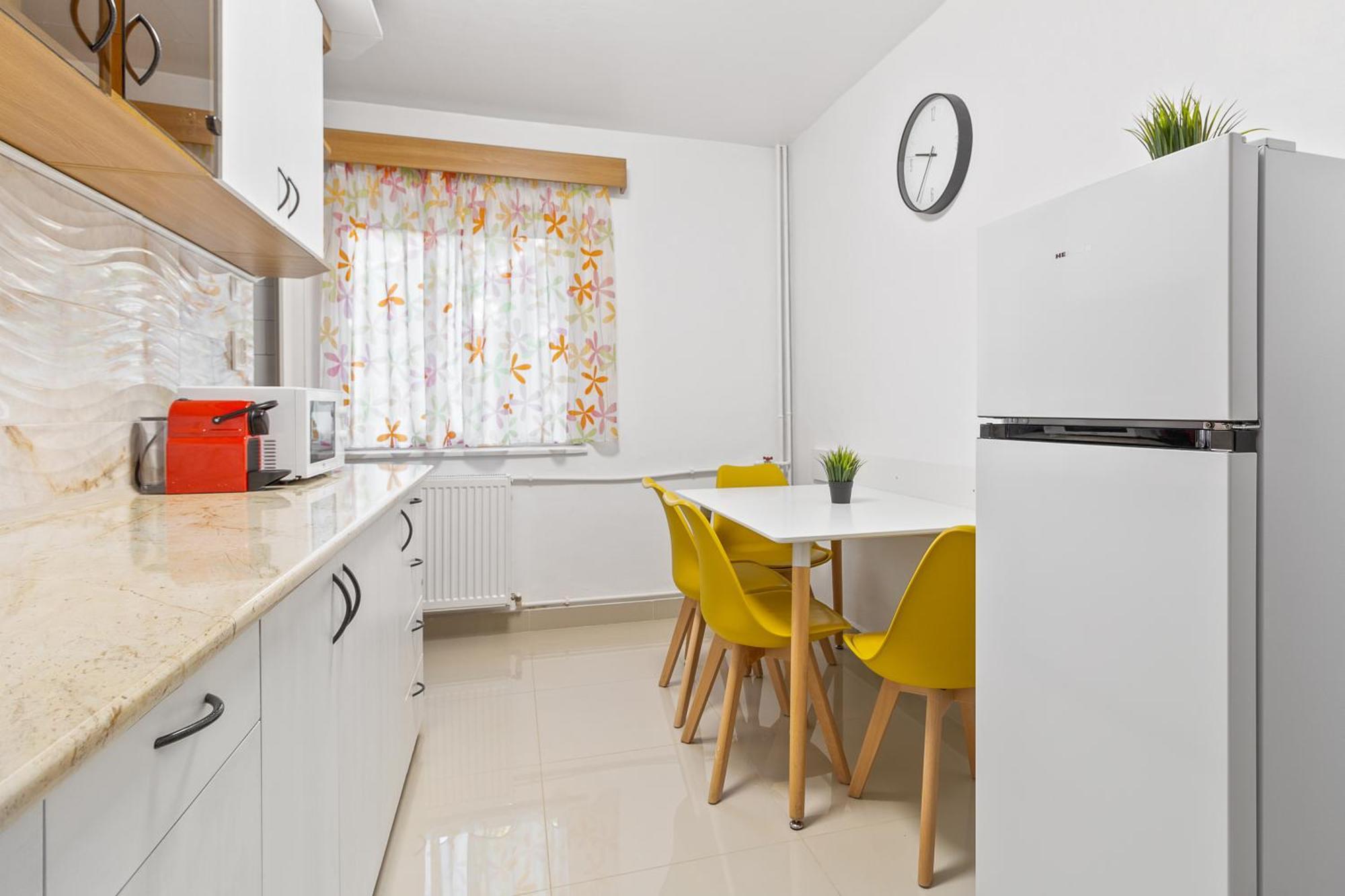 Apartament Helena Oradea Luaran gambar